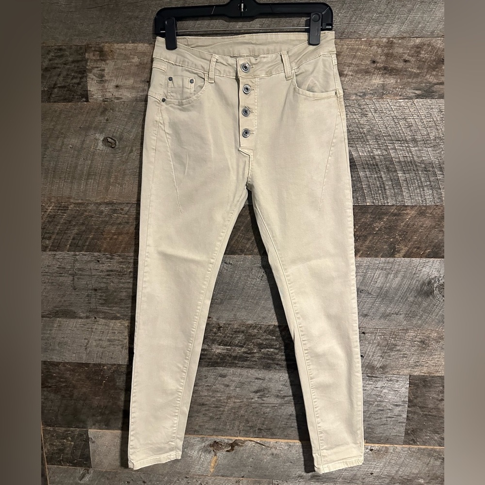 Stretchy jeans